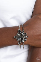 Load image into Gallery viewer, Chic Corsage - Silver Bracelet
